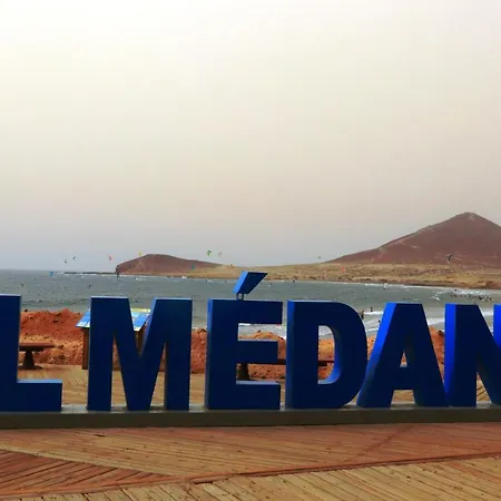 La Casa De Montse Playa De La Tejita بيت للعطل